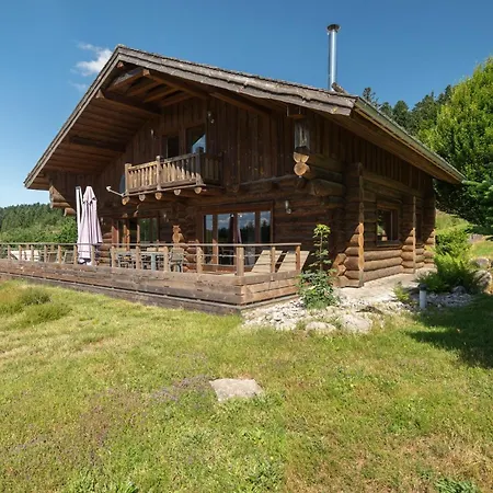 Serenity - Sleeps 9 - Hot Tub Liezey